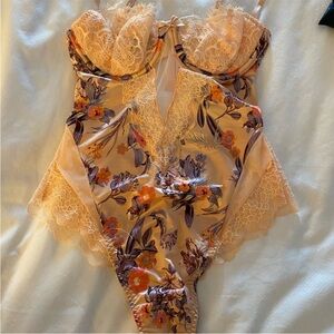 NWT Victoria’s Secret teddy
